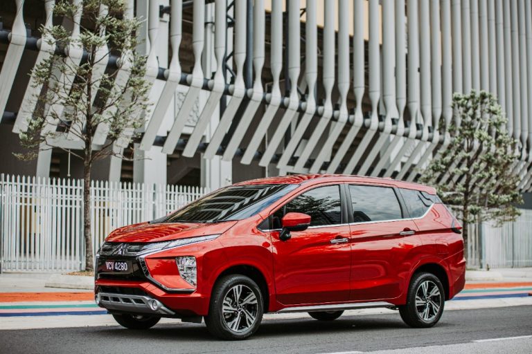 NEW MITSUBISHI XPANDER SEVEN-SEATER CROSSOVER PRICED AT RM91,369 OVER 2,000 BOOKINGS RECEIVED.