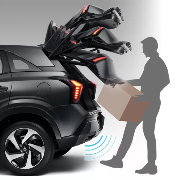 Power Tailgate with Kick Motion